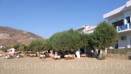 Kamares Strand - Taverne am Strand